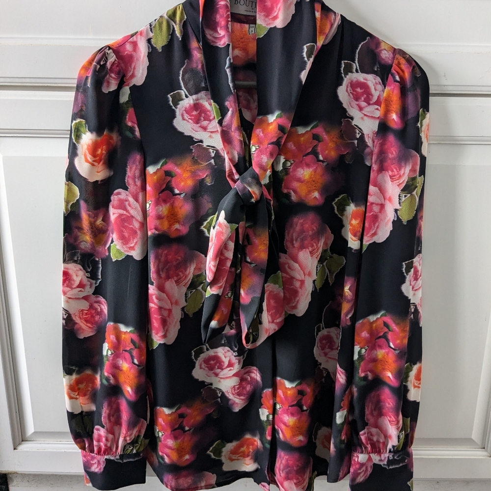Gorgeous new blouse by Boutique Hawes & Curtis England UK 8 which is US 4